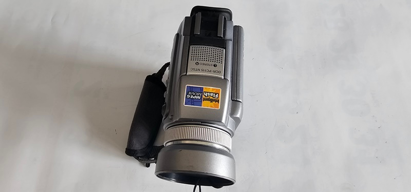 SONY DCR-PC115 6mm 캠코더 작동품 이미지