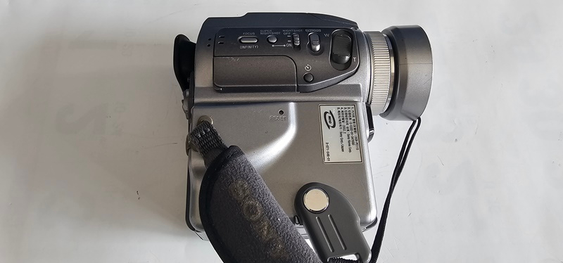 SONY DCR-PC115 6mm 캠코더 작동품 이미지