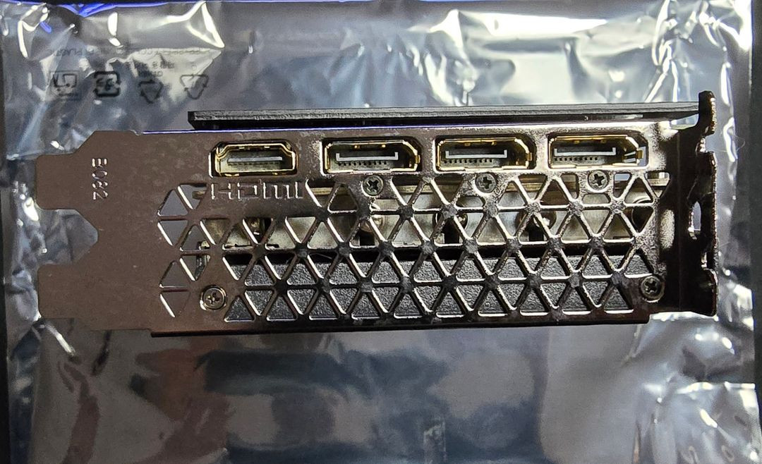 INNO3D 지포스 RTX 4070 SUPER OC D6X 12GB X3 이미지