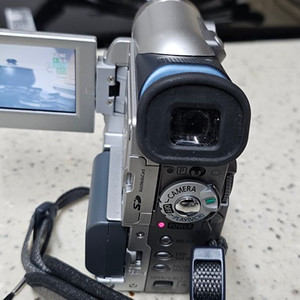 캐논 ELURA 40MC 6mm 캠코더 작동품 이미지