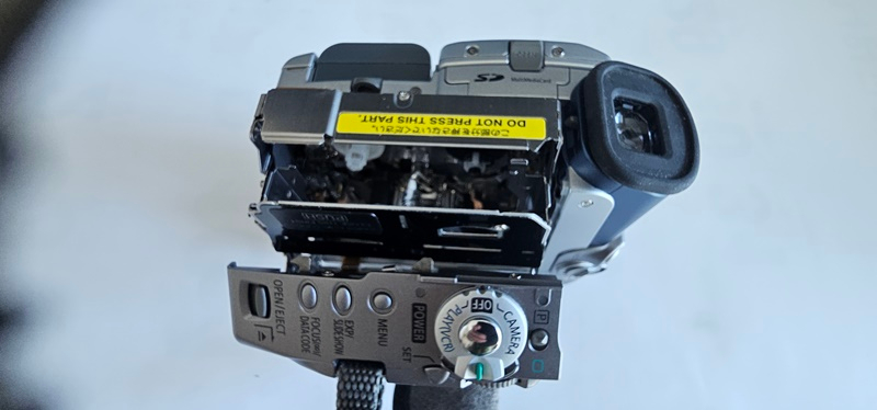 캐논 ELURA 40MC 6mm 캠코더 작동품 이미지