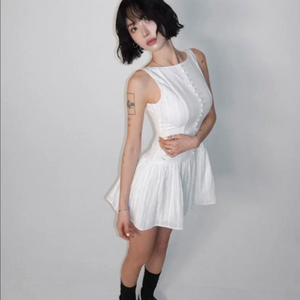 (새상품) 페일제이드 베이직 자카드 펀칭 드레스 원피스 화이트 M 이미지