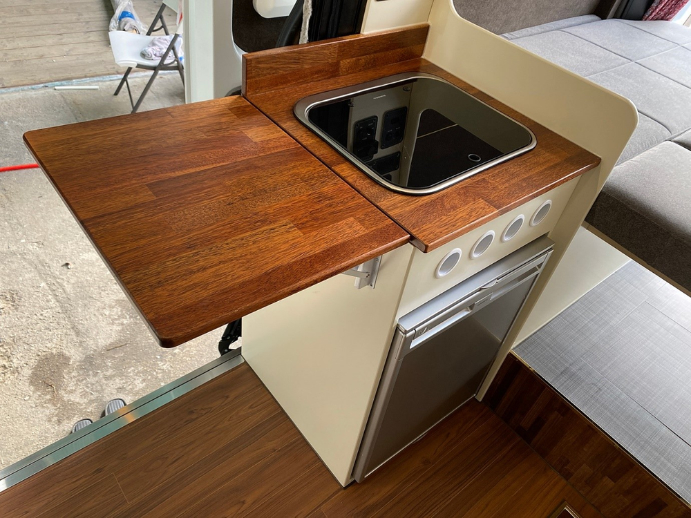 르노마스터 캠핑카 / 팝업 / 노지가능 / 아파트주차 / 상태최상 이미지