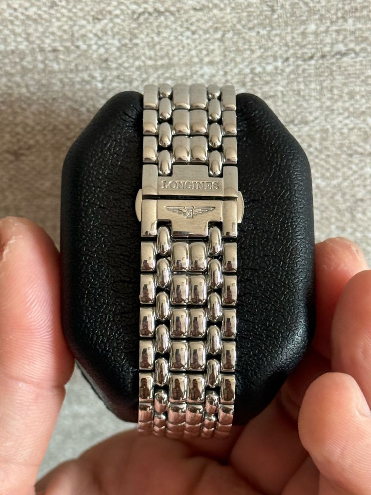 론진 프레장스 실버다이얼 38mm 오토매틱 판매 이미지