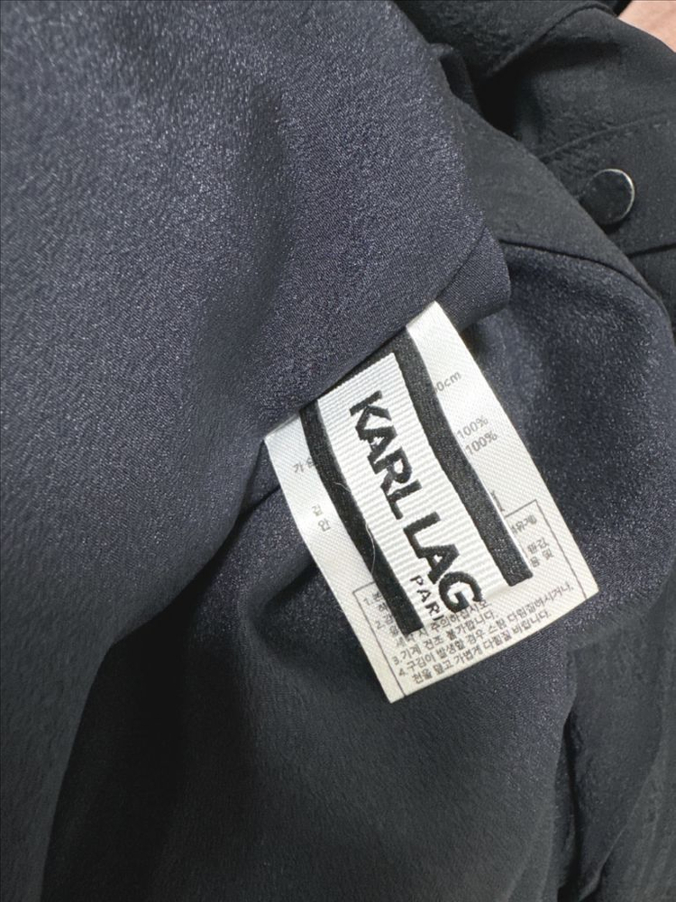 칼라거펠트 플리츠 쉬폰 카라 원피스 이미지