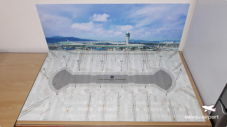 1:400스케일 제미니젯 공항터미널 호환용 공항디오라마 (정면/바닥면) 이미지