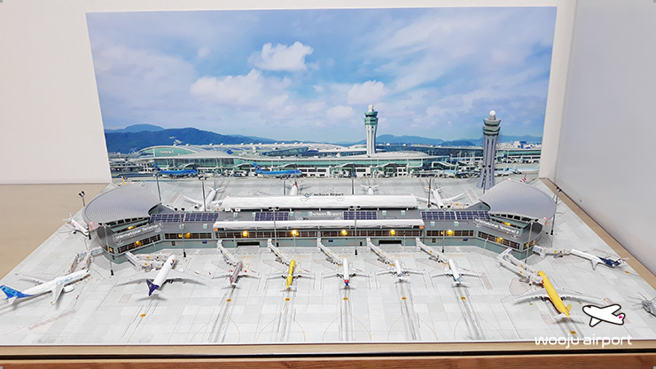 1:400스케일 제미니젯 공항터미널 호환용 공항디오라마 (정면/바닥면) 이미지