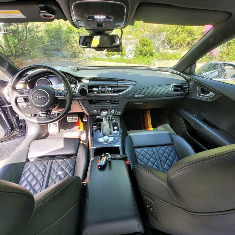 16년 A7 50TFSI 스포츠테크 풀옵 관리 최상 이미지