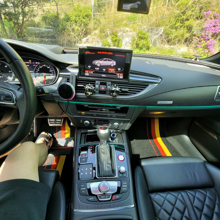 16년 A7 50TFSI 스포츠테크 풀옵 관리 최상 이미지