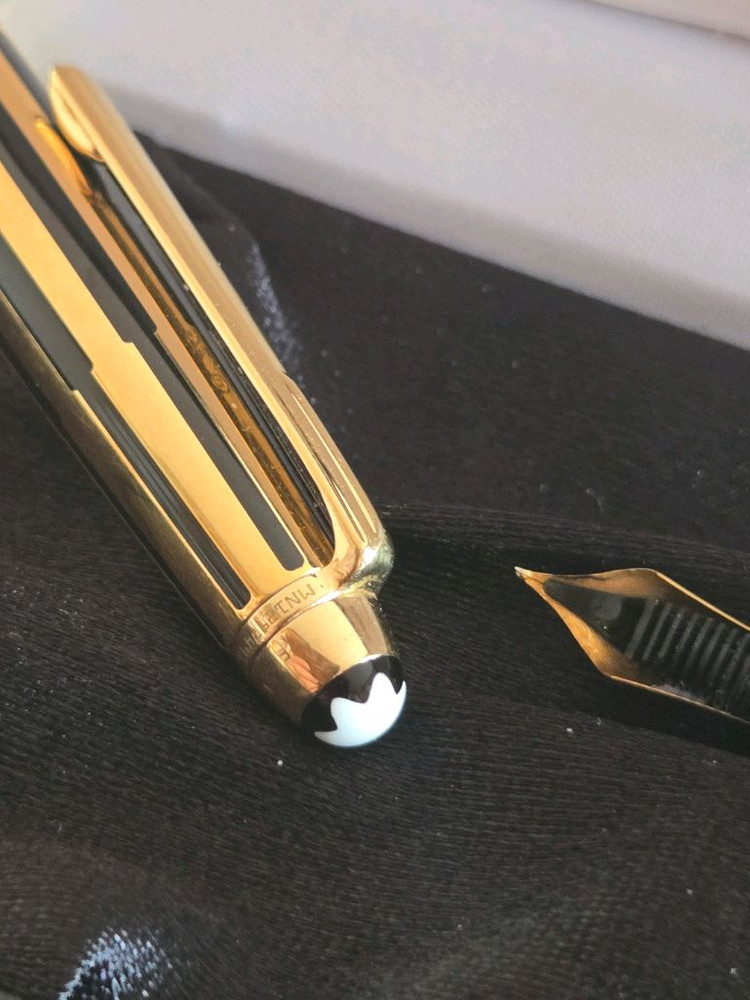 몽블랑 만년필 솔리테어 플랙&골드 144 이미지