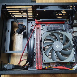 e3 1230 v2, b75 itx, ddr3 8g x 2 = 16g, axp90-x36 쿨러 i7 이미지