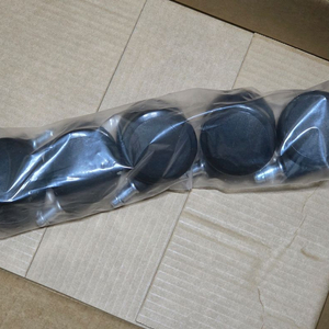 허먼밀러 뉴에어론 의자 바퀴 플로어휠 미개봉 이미지