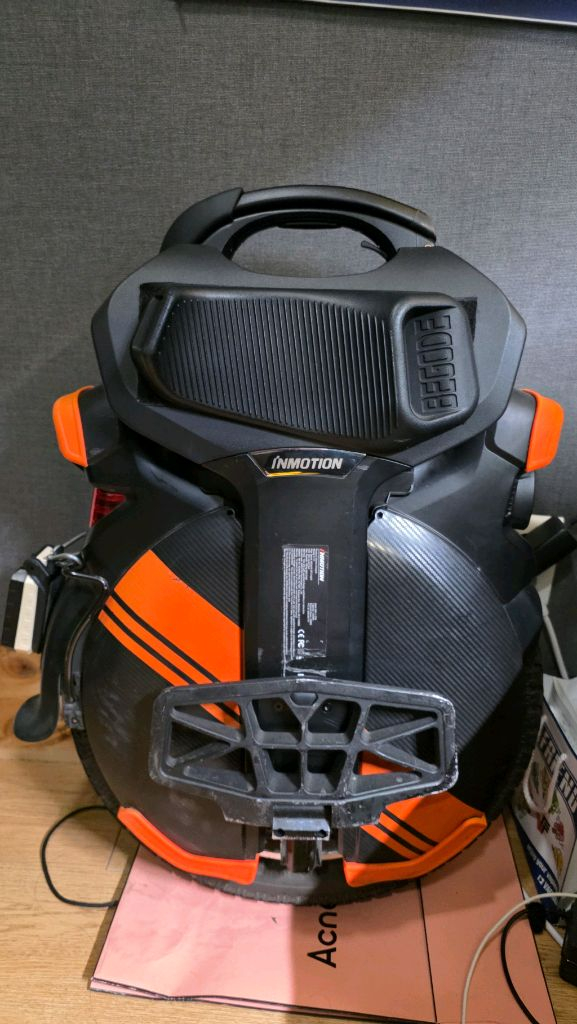 인모션 V11Y 전동 외발휠 이미지