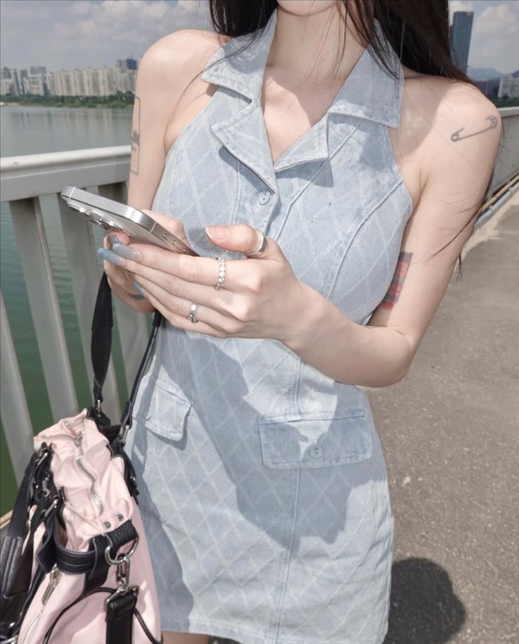(새상품) 페일제이드 데님 자카드 홀터 드레스 원피스 연청 S 이미지