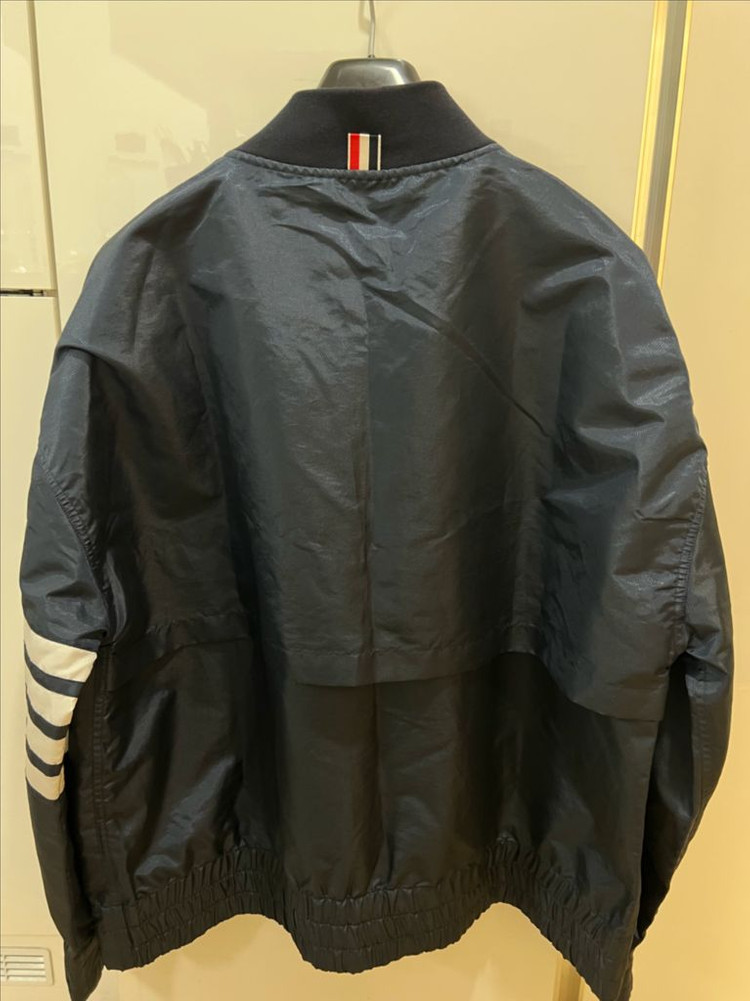 톰브라운 4바 봄버자켓 110-115 이미지