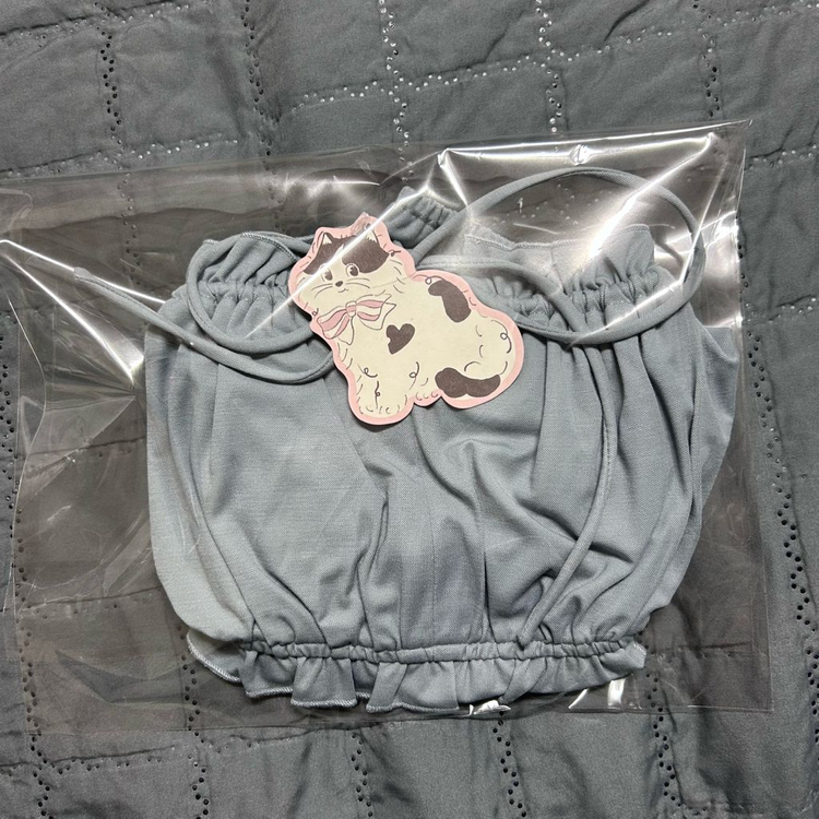 (새상품) 페일제이드 베이직 크롭 퍼프 블라우스 소라 이미지