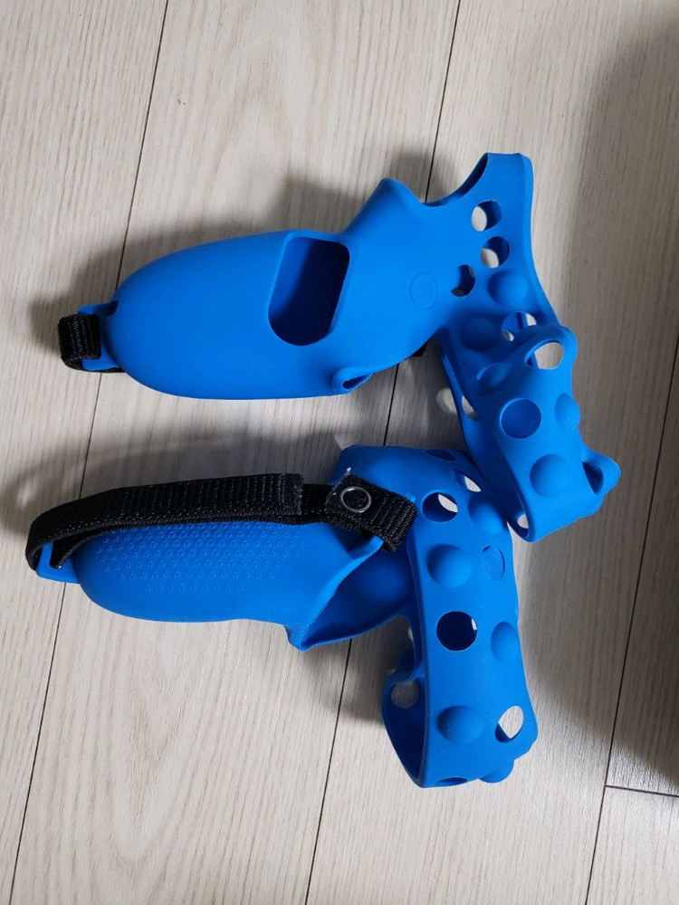 오큘러스퀘스트2 풀박스 +추가악세사리 많아요(안전결제가능 택배가능) 이미지