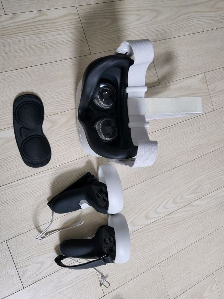 오큘러스퀘스트2 풀박스 +추가악세사리 많아요(안전결제가능 택배가능) 이미지