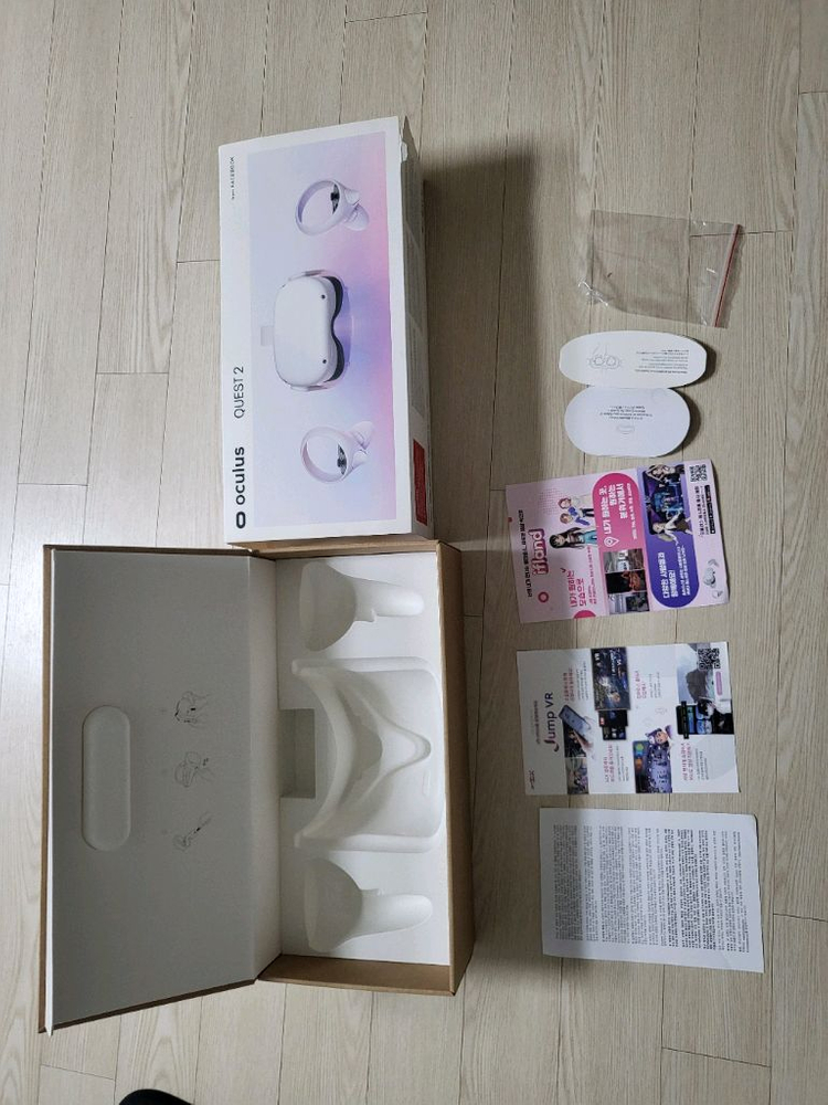 오큘러스퀘스트2 풀박스 +추가악세사리 많아요(안전결제가능 택배가능) 이미지