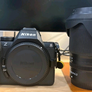 니콘z5ii+24200 렌즈킷 풀박스