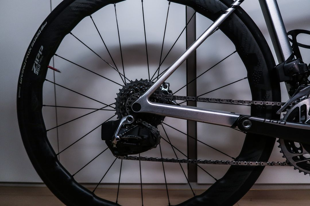 캐니언 얼티밋 CFR (CANYON Ultimate CFR) 로드 자전거 이미지