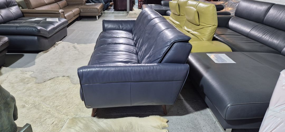 나뚜찌에디션 토비아 이태리 천연 전체가죽 3인 소파 이미지