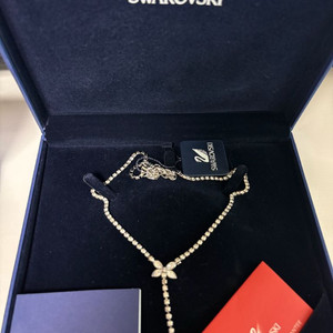 SWAROVSKI 스와로브스키 나비 목걸이 귀걸이 세트 이미지