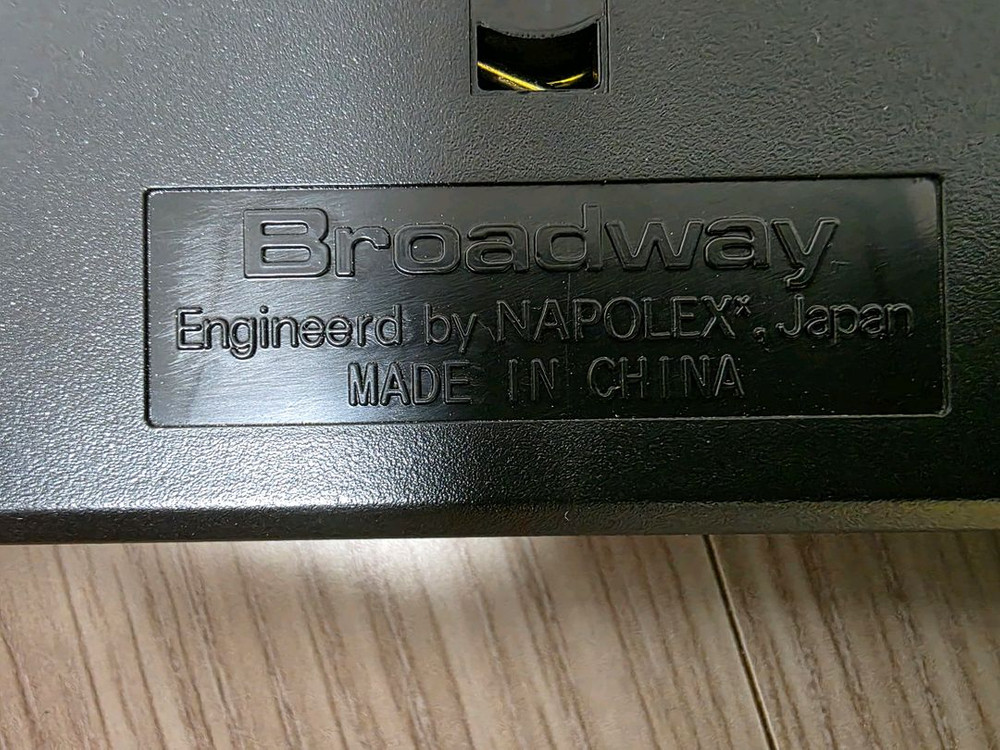 클레어 차량용 공기청정기,폰 거치대,시거잭,폰 충전기,룸미러 이미지