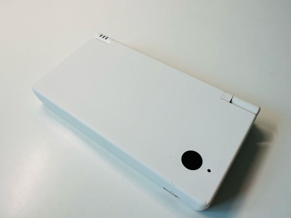 닌텐도 DSi 화이트 일판 우고메모 내장판 판매 (DSL, 3DS) 이미지