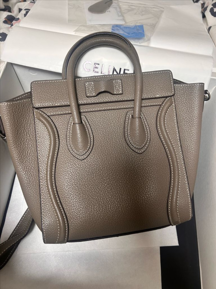 셀린느 러기지 나노 에토프 가방 이미지