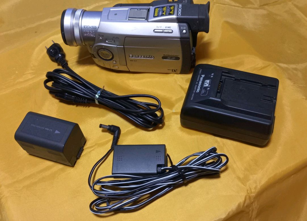 파나소닉 6mm 캠코더 NV-C7 이미지