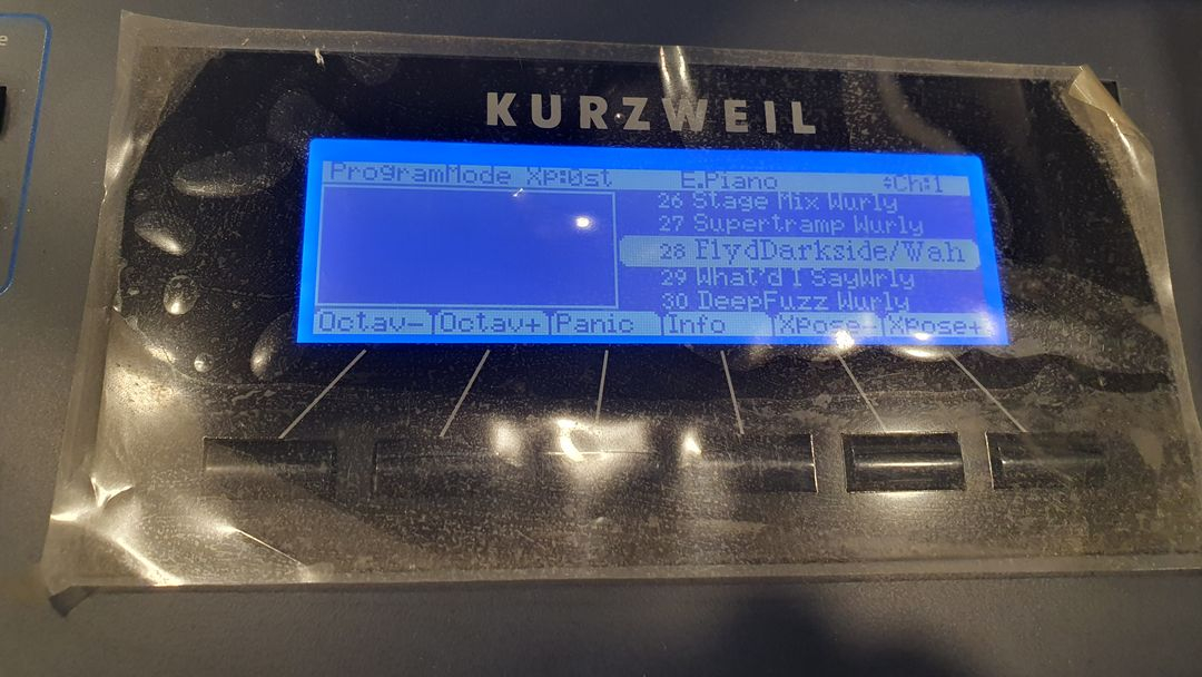 커즈와일(KURZWEIL) PC3 LE8 88건반 신디사이저 이미지
