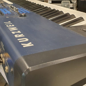 커즈와일(KURZWEIL) PC3 LE8 88건반 신디사이저 이미지