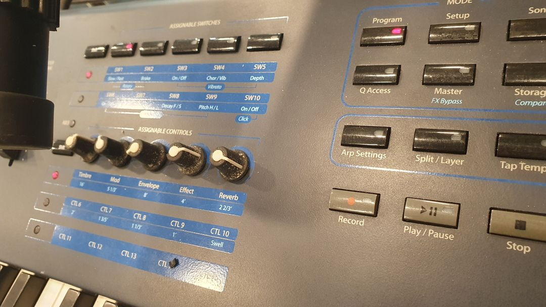 커즈와일(KURZWEIL) PC3 LE8 88건반 신디사이저 이미지