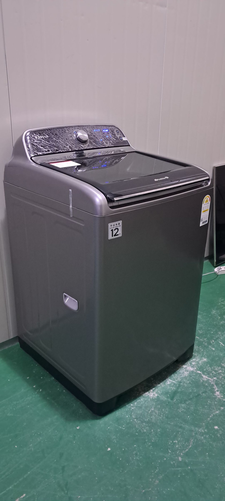 2723 클라쎄 18KG 통돌이세탁기(블랙) 이미지