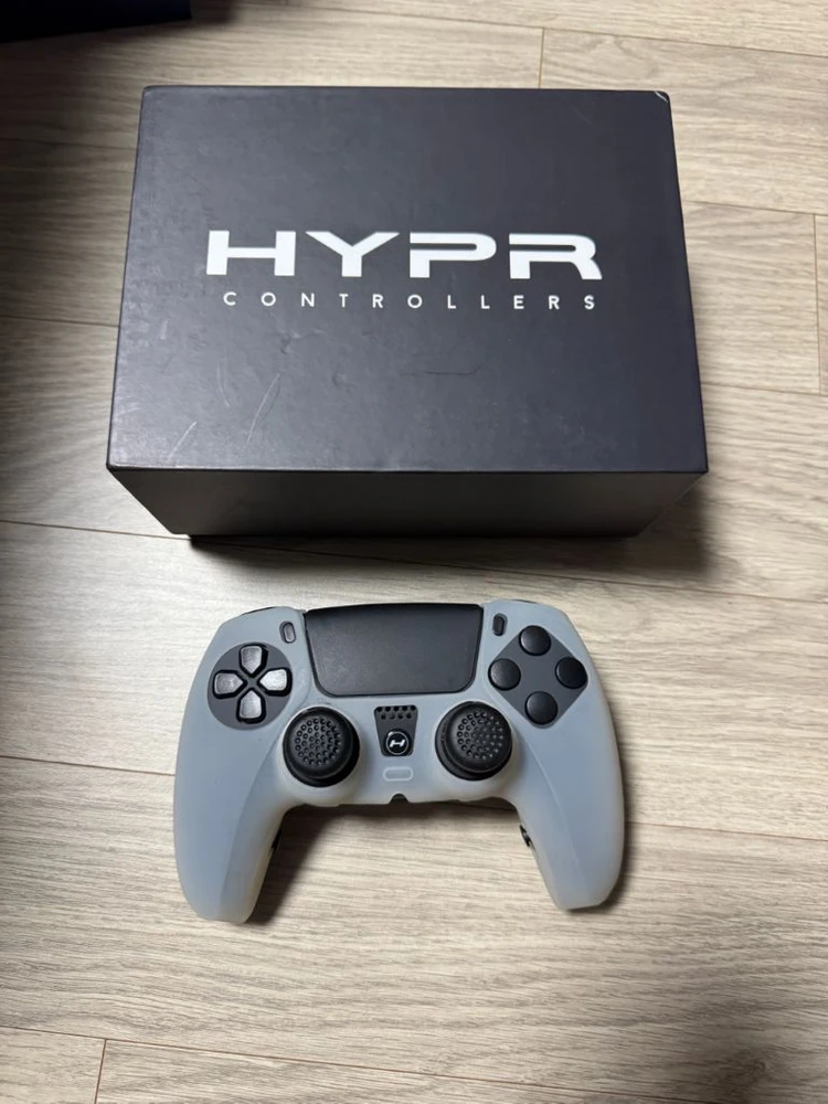 ps5 듀얼센스 커스텀 패드 HYPR 컨트롤러 이미지