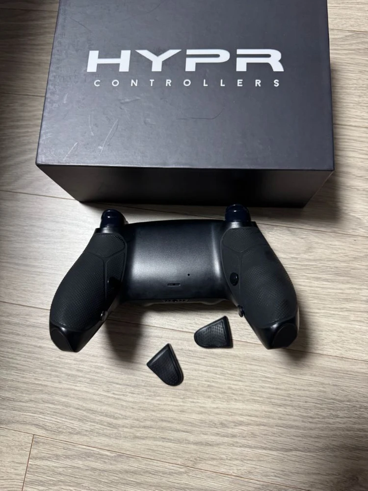 ps5 듀얼센스 커스텀 패드 HYPR 컨트롤러 이미지