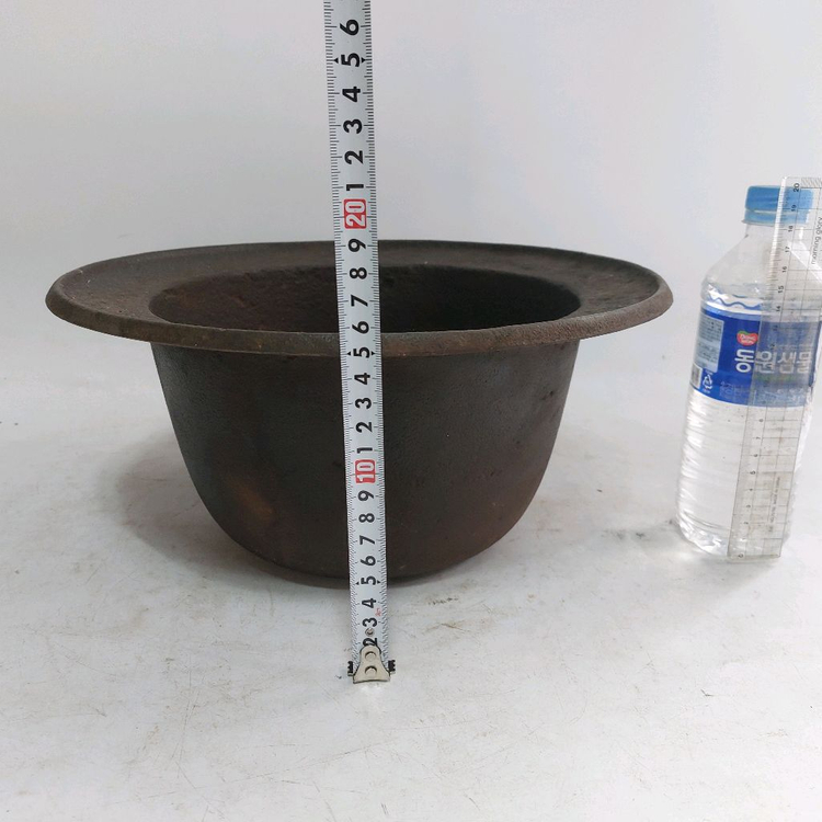 옛날 무쇠 갓화로 - 민속품. 수집용 이미지