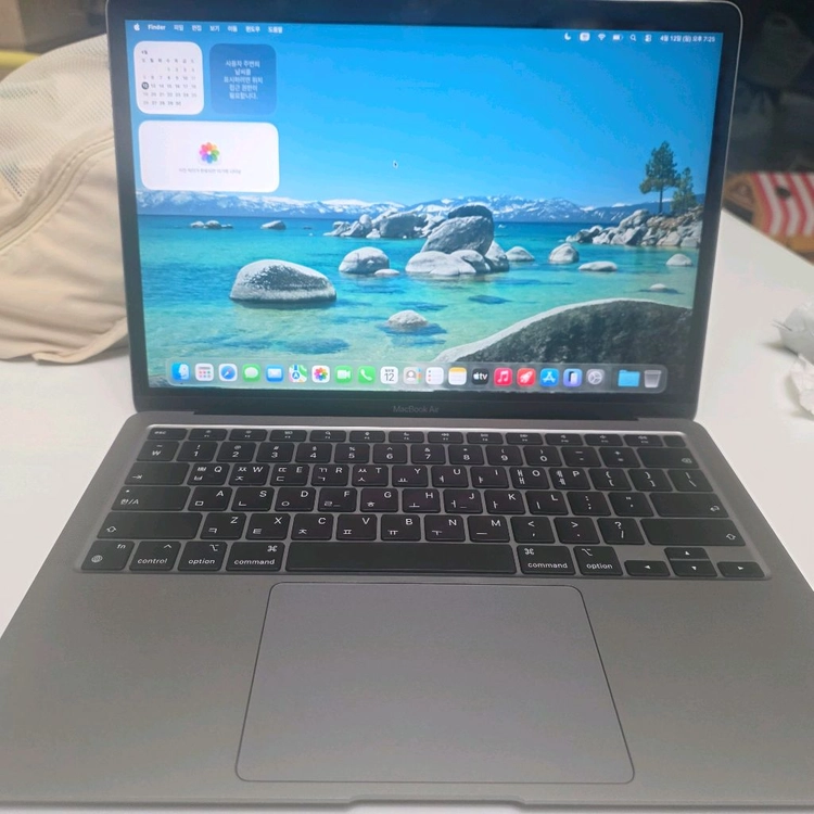 맥북 프로 m1 16인치 16gb 512 이미지