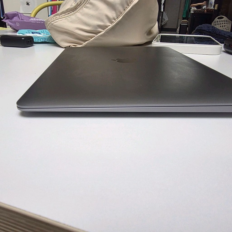맥북 프로 m1 16인치 16gb 512 이미지