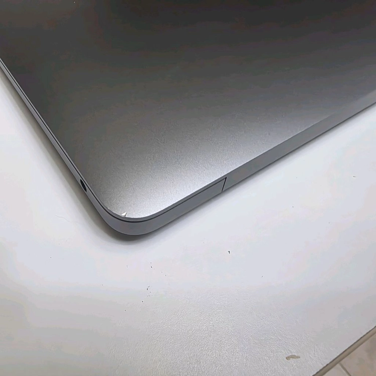 맥북 프로 m1 16인치 16gb 512 이미지