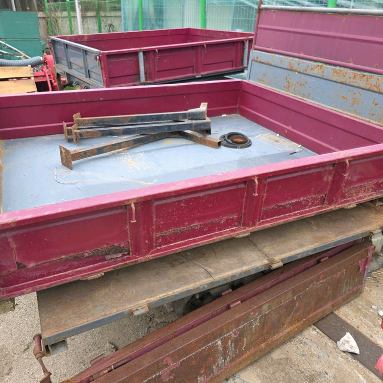 농업용으로 사용하기 좋은 운반차 적재함이에요 이미지