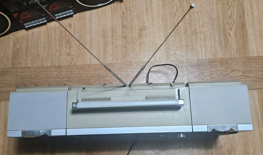 삼성 소노라마 턴테이블 .라디오카세트 붐박스 이미지