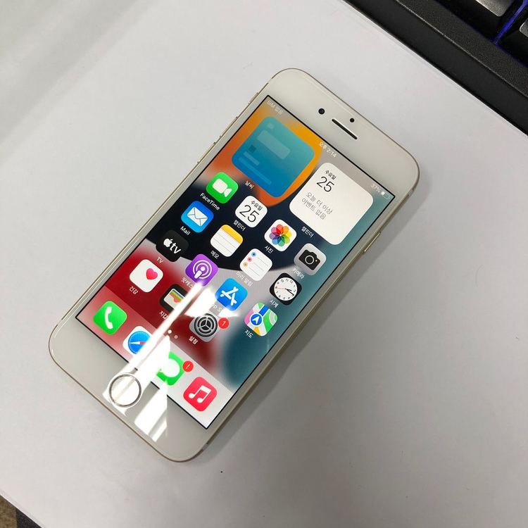 아이폰7 128GB 골드 중고폰 배터리88% 인스타 사진폰 레트로감성 카메라폰 206503 이미지