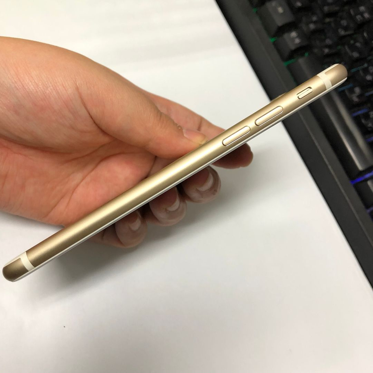 아이폰7 128GB 골드 중고폰 배터리88% 인스타 사진폰 레트로감성 카메라폰 206503 이미지