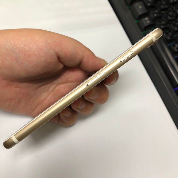 아이폰7 128GB 골드 중고폰 배터리88% 인스타 사진폰 레트로감성 카메라폰 206503 이미지