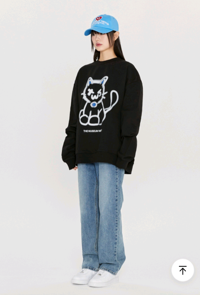 더뮤지엄비지터 TWS 투어스 맨투맨 티셔츠 블랙 M 이미지