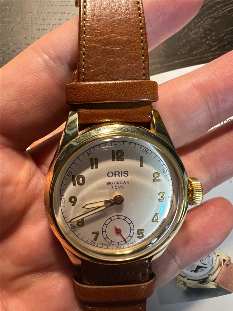 오리스 oris 윙즈오브호프 wings of hope 18k 이미지
