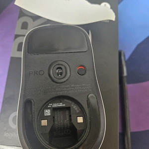 지슈스 로지텍 풀박스 이미지