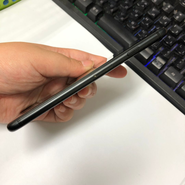 아이폰7 32GB 블랙 중고폰 배터리90% 인스타 사진폰 135952 이미지